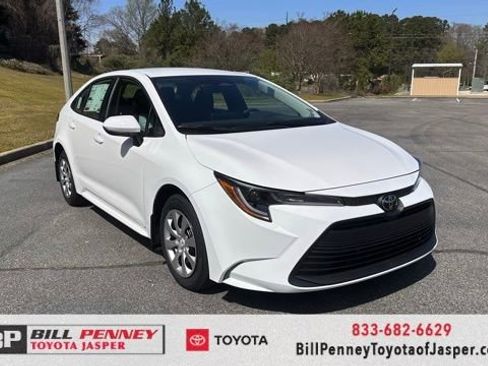 New 2026 Toyota Corolla LE image 7