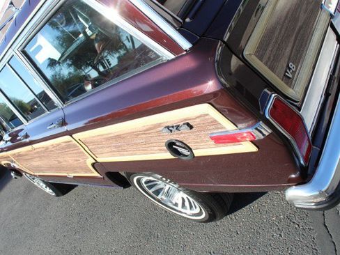 Used 1989 Jeep Grand Wagoneer image 65