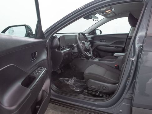 Used 2024 Hyundai Kona SEL FWD image 7