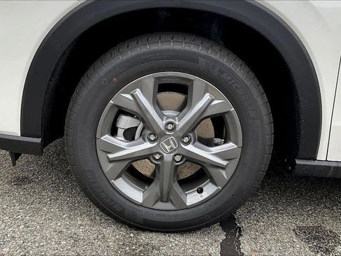 New 2026 Honda HR-V LX image 7