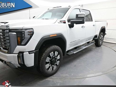 New 2026 GMC Sierra 2500 Denali w/ Denali Reserve Package image 2