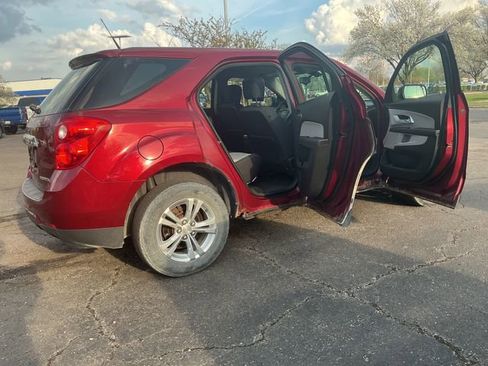 Used 2010 Chevrolet Equinox LS AWD/4WD image 28