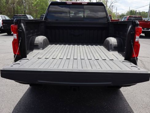 Used 2024 Chevrolet Silverado 1500 LT Trail Boss w/ LT Trail Boss Premium Package AWD/4WD image 34