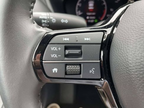 Used 2025 Honda HR-V EX-L image 27