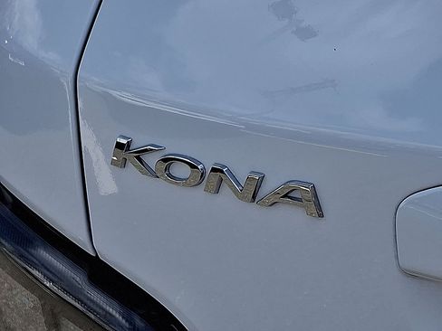 Used 2023 Hyundai Kona SEL w/ Cargo Package AWD/4WD image 23