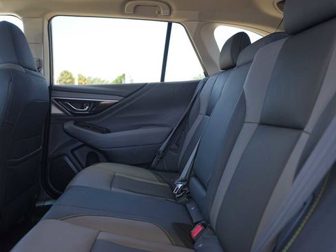 Used 2022 Subaru Outback Onyx Edition XT AWD/4WD image 14
