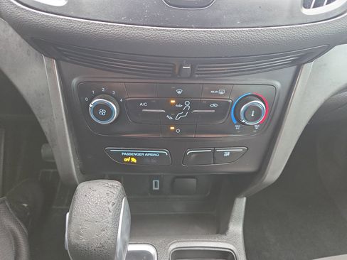 Used 2017 Ford Escape S image 20