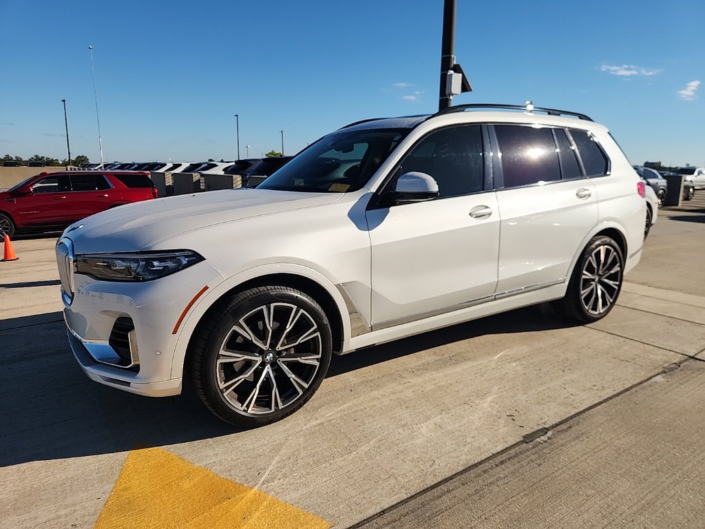 Used 2021 BMW X7 xDrive40i w/ Executive Package AWD/4WD image 1