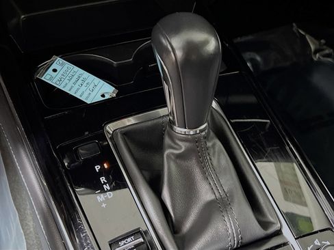 Used 2024 MAZDA CX-30 AWD 2.5 S w/ Preferred Package image 24