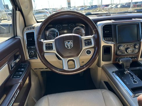 Used 2013 RAM 1500 Laramie w/ Convenience Group image 13