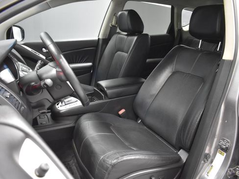 Used 2010 Nissan Murano SL w/ Leather Pkg AWD/4WD image 5