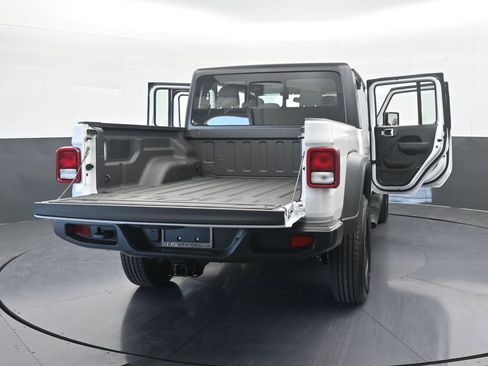 New 2026 Jeep Gladiator Sport image 70