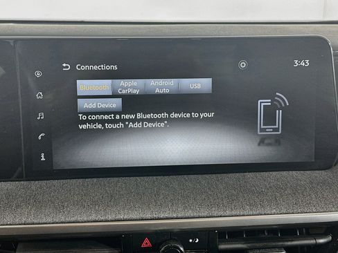 Used 2025 Nissan Kicks SV FWD image 22