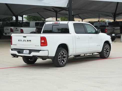 Used 2025 RAM 1500 Laramie w/ Sport Appearance Package AWD/4WD image 5