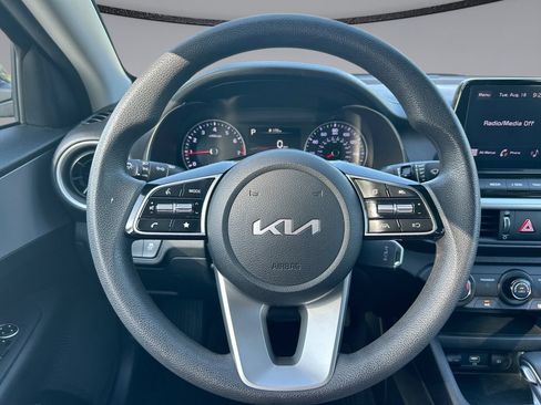 Used 2024 Kia Forte LXS FWD image 14