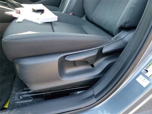 Used 2023 Toyota Corolla LE w/ LE Convenience Package image 15