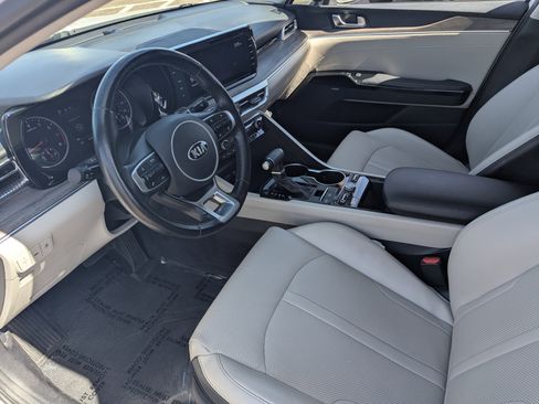 Used 2021 Kia K5 EX w/ EX Premium Package FWD image 19