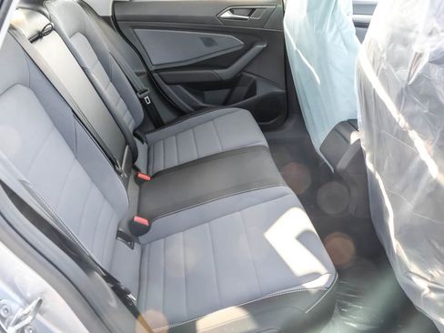 New 2026 Volkswagen Jetta SE FWD image 37