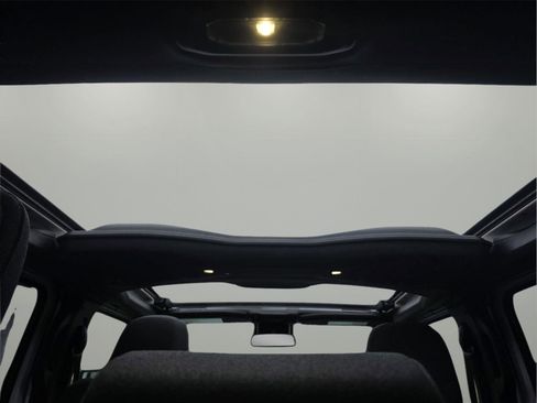 Used 2025 Jeep Wrangler Sahara w/ Safety Group image 5