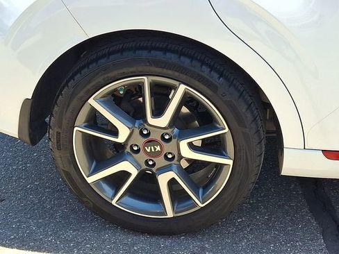 Used 2021 Kia Soul Turbo FWD image 27