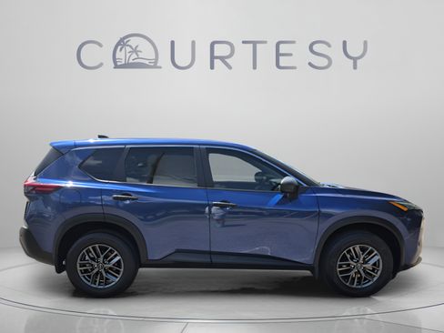 Certified 2023 Nissan Rogue S FWD image 8