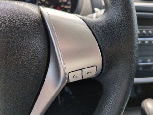 Used 2016 Nissan Altima 2.5 FWD image 24