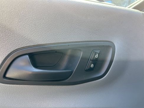 Used 2018 Ford Transit 350 XLT RWD image 16