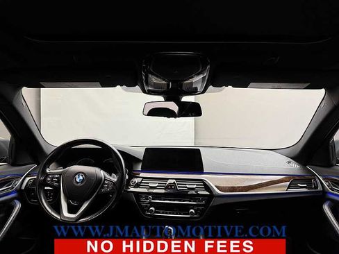 Used 2017 BMW 540i xDrive image 12