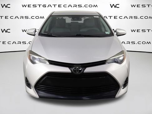 Used 2017 Toyota Corolla LE FWD image 2