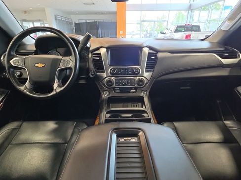 Used 2020 Chevrolet Tahoe Premier AWD/4WD image 31