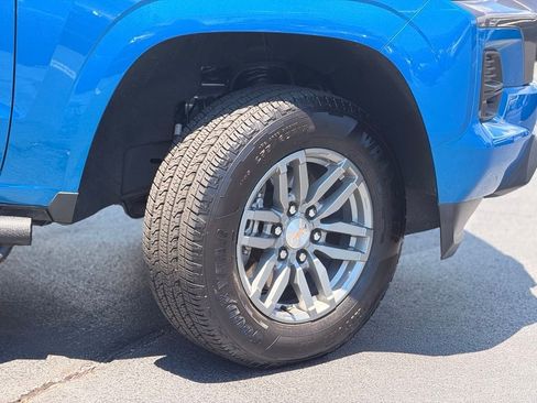 Used 2024 Chevrolet Colorado LT w/ LT Convenience Package RWD image 6