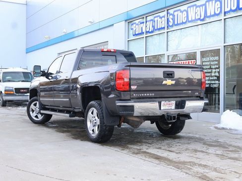 Used 2015 Chevrolet Silverado 2500 LTZ image 42