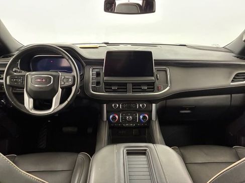 Used 2023 GMC Yukon SLT AWD/4WD image 20