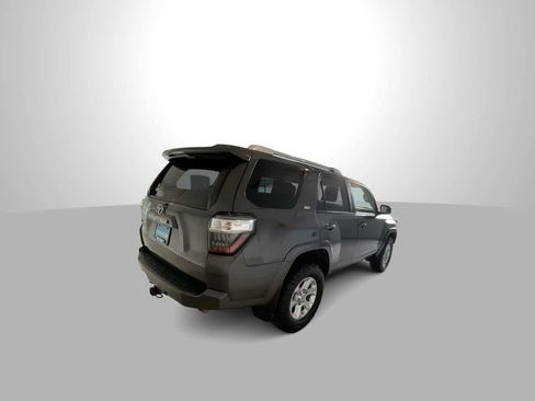 Used 2018 Toyota 4Runner SR5 Premium AWD/4WD image 8