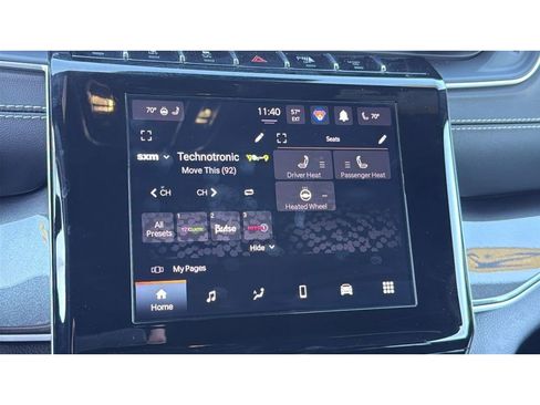 Used 2023 Jeep Grand Cherokee Altitude AWD/4WD image 13