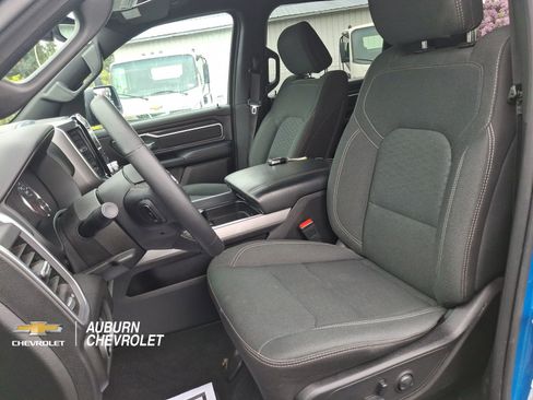 Used 2025 RAM 1500 Big Horn AWD/4WD image 19
