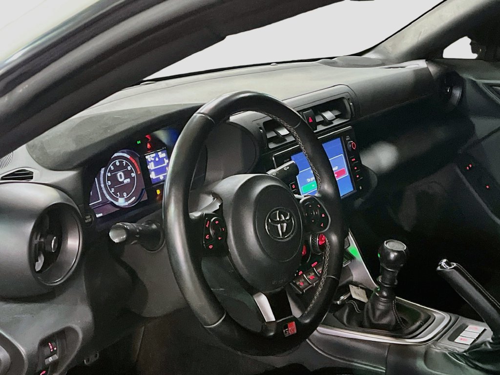 Used 2024 Toyota GR86 Premium w/ Performance Package RWD image 9