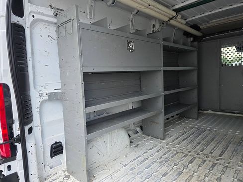 Used 2022 RAM ProMaster 2500 FWD image 12