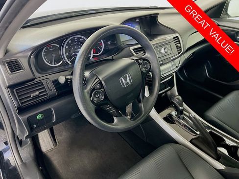 Used 2016 Honda Accord LX image 9