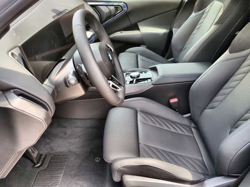 New 2025 BMW X3 xDrive30i w/ Premium Package image 17