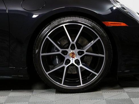 Certified 2025 Porsche 911 Carrera T image 33