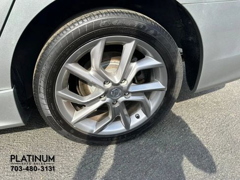Used 2013 Nissan Sentra SR w/ Driver Pkg FWD image 21