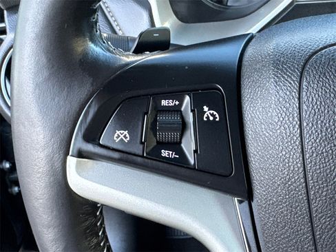 Used 2014 Chevrolet Camaro LT image 31