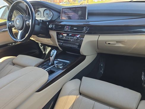 Used 2018 BMW X5 xDrive40e image 27