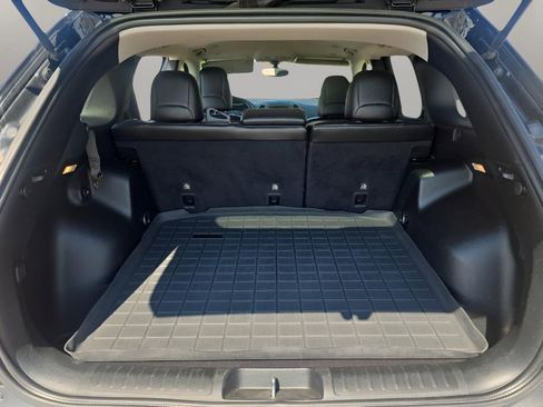 Used 2019 Jeep Cherokee Trailhawk w/ Cold Weather Group image 20