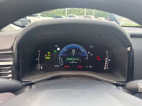 Used 2025 Toyota Camry LE FWD image 13