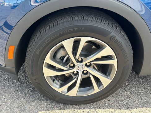 Used 2023 Buick Envision Essence image 9