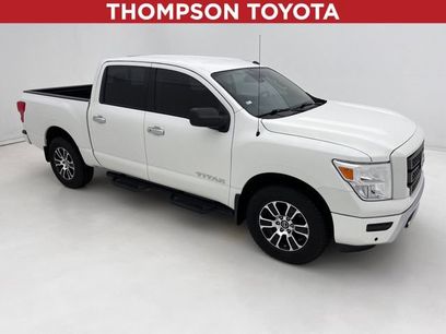 Used 2021 Nissan Titan SV w/ SV Convenience Package