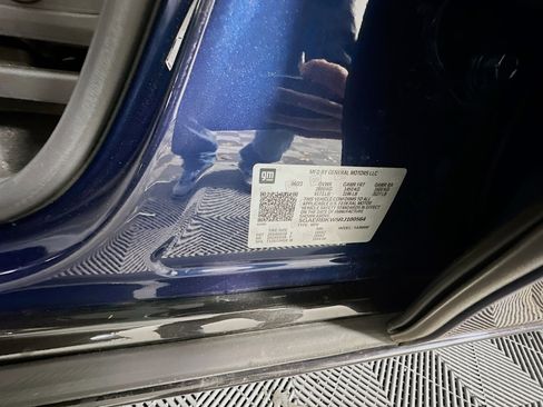 Used 2024 Buick Enclave Essence w/ LPO, Floor Liner Package image 12