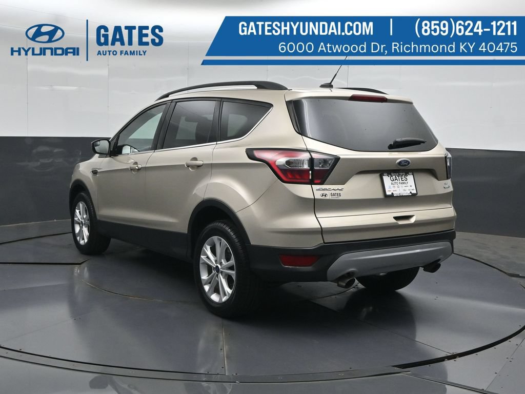 Used 2018 Ford Escape SE AWD/4WD image 8